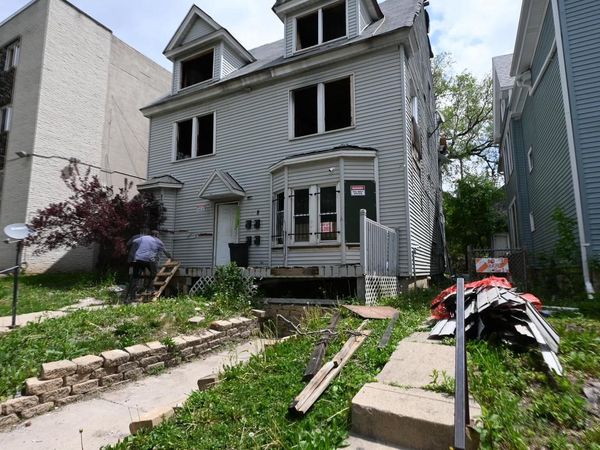 608 N 30th STREET, Milwaukee, WI 53208