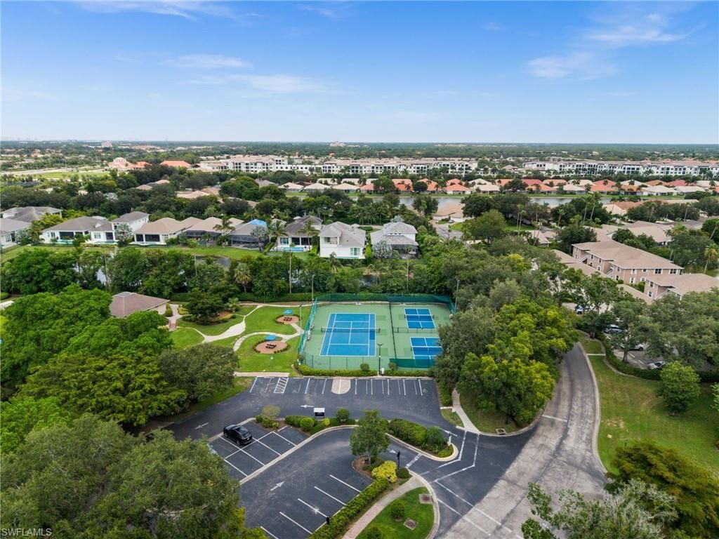 6588 Ilex Cir , Naples, FL 34109 Photo