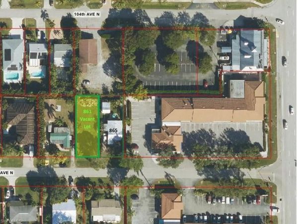 861 103rd AVE N, NAPLES, FL 34108