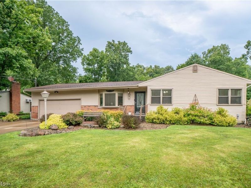 6149 Elk Road , Canfield, OH 44406 Photo 1
