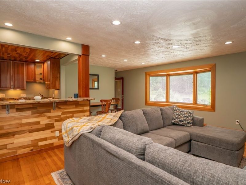 6149 Elk Road , Canfield, OH 44406 Photo 9