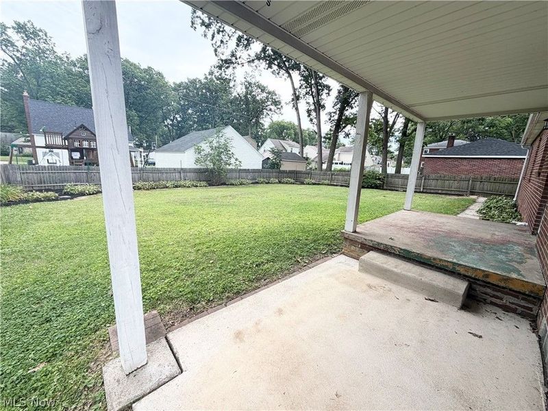 546 Belvedere Avenue NE, Warren, OH 44483 Photo 16