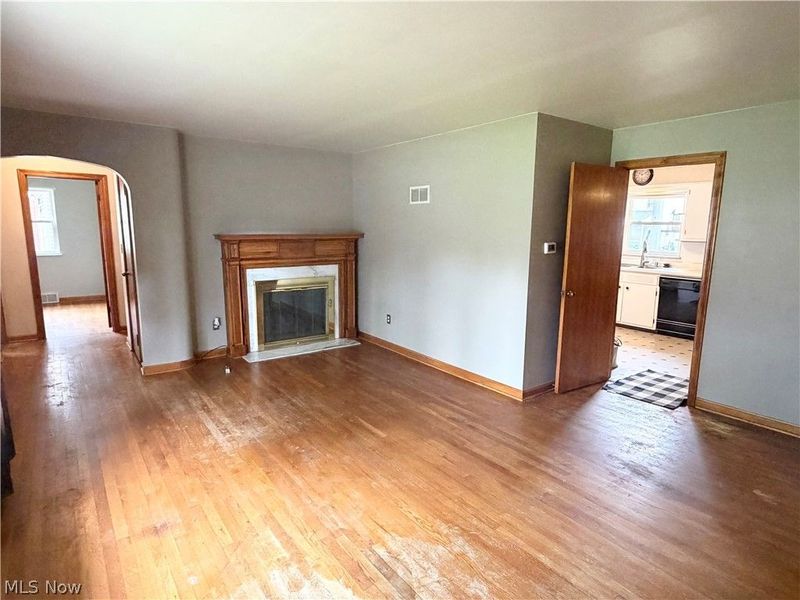 546 Belvedere Avenue NE, Warren, OH 44483 Photo 4