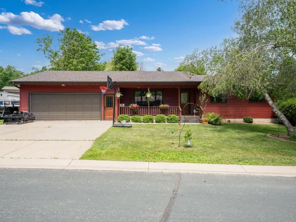 306 Elm Court Drive, Goodhue, MN 55027