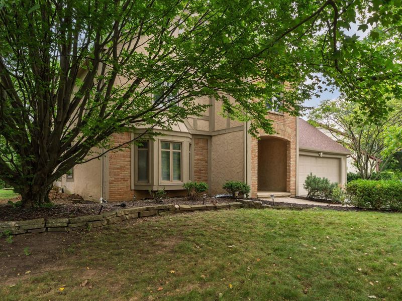 358 Glen Meadow Court, Dublin, OH 43017 Photo 3