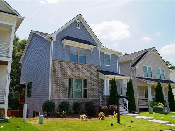 5313 Hearthstone Street , Stone Mountain, GA 30083