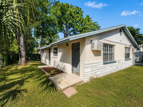 9610 N 12TH STREET, TAMPA, FL 33612