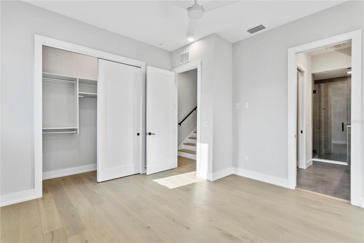 368 6th Street S, Unit 1, Saint Petersburg, FL 33701 Photo