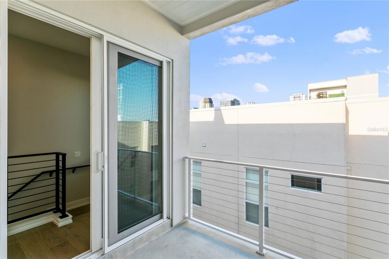 368 6th Street S, Unit 1, Saint Petersburg, FL 33701 Photo