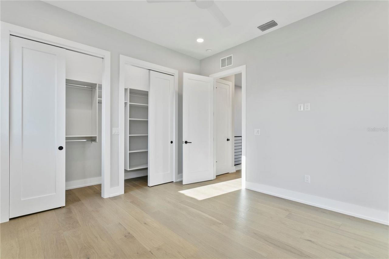 368 6th Street S, Unit 1, Saint Petersburg, FL 33701 Photo