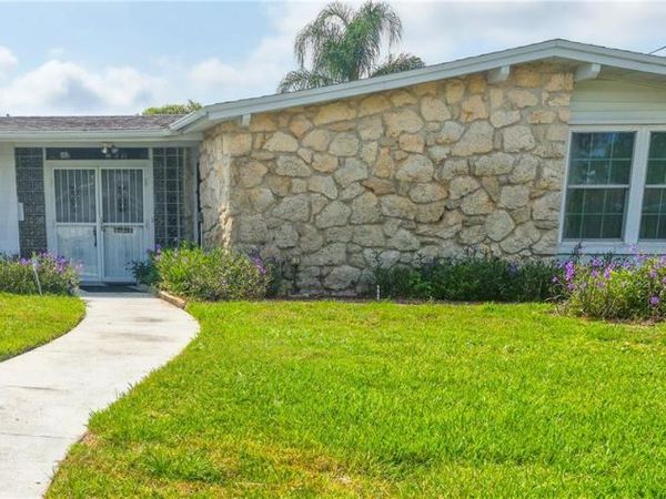 2604 REEF COURT , ORLANDO, FL 32805
