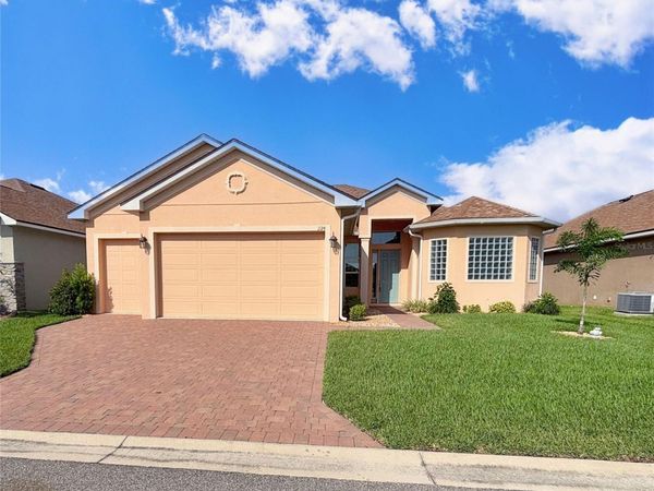 1124 SAWGRASS DRIVE , WINTER HAVEN, FL 33884