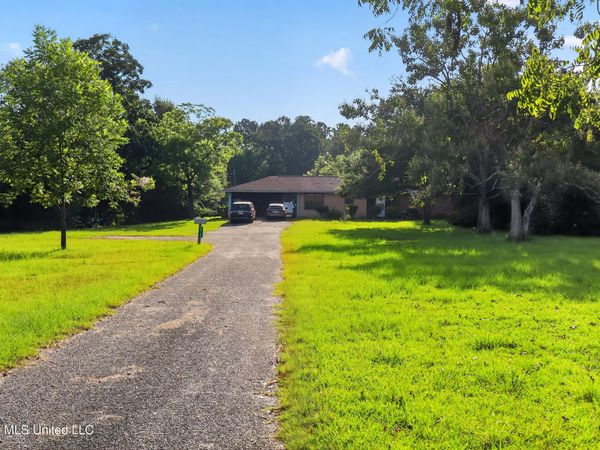 26136 Mississippi 53 , Saucier, MS 39574