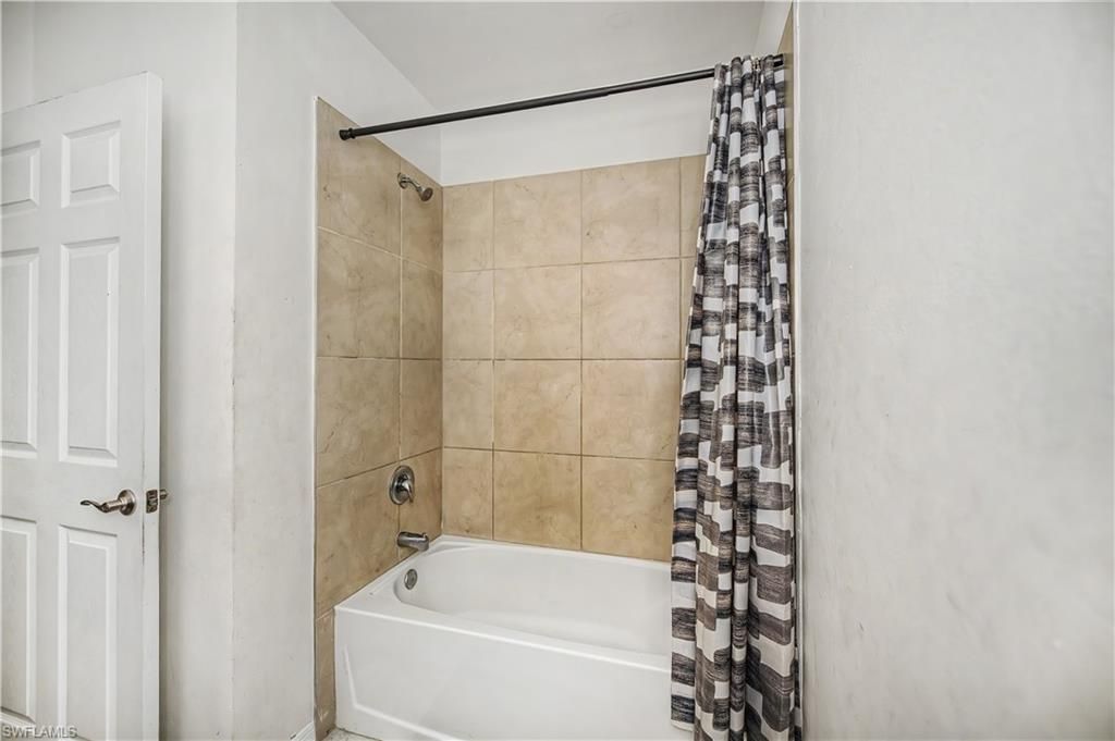 152 SE 27th Ter, Cape Coral, FL 33904 Photo