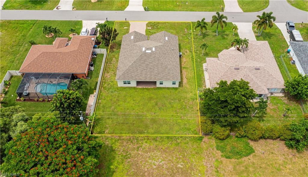 152 SE 27th Ter, Cape Coral, FL 33904 Photo