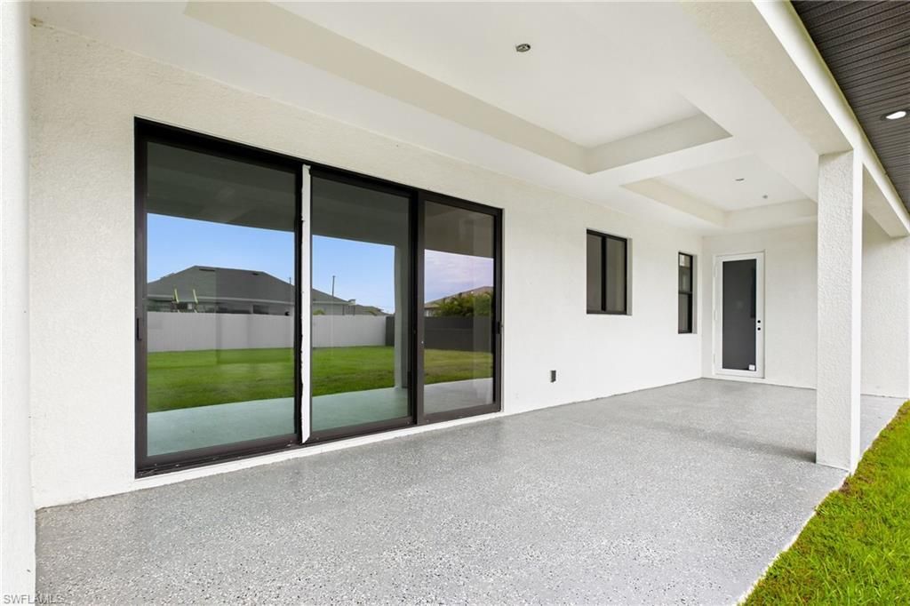 143 Nelson Rd N, Cape Coral, FL 33993 Photo