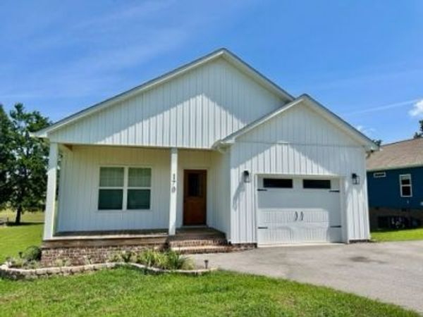 170 Honeysuckle Ln , Sparta, TN 38583