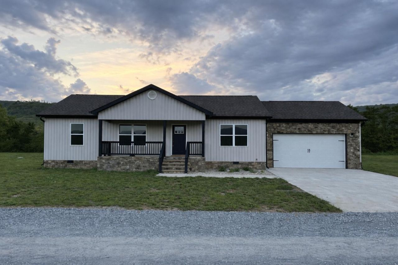 108 Galloway Airport Road, Dunlap, TN 37327 Main Photo