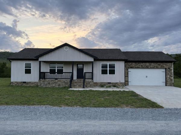 108 Galloway Airport Road, Dunlap, TN 37327