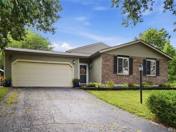 2208 Woodchuck Court, Miami Township, OH 45342