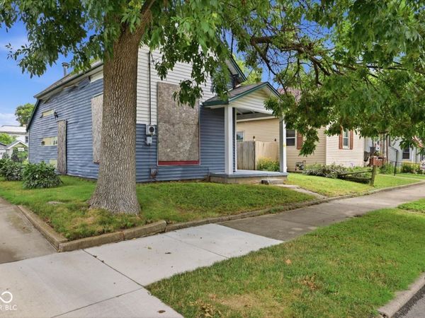 332 W Taylor Street, Shelbyville, IN 46176