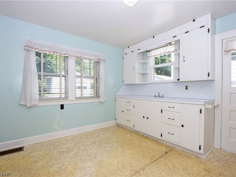 716 Palmer Street, Wooster, OH 44691 Photo 8