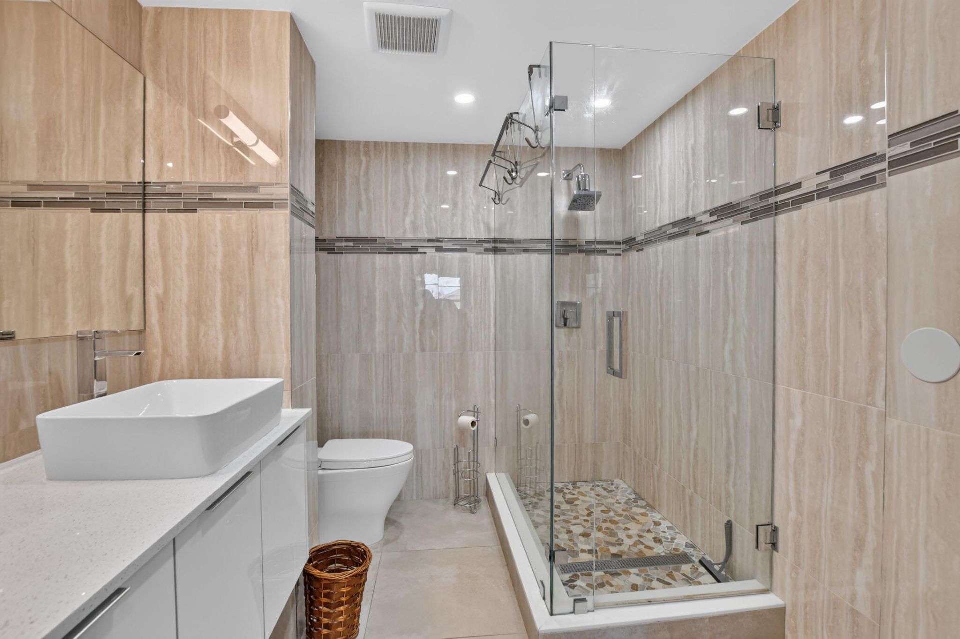 950 Ponce De Leon Road, Unit 5110, Boca Raton, FL 33432 Photo