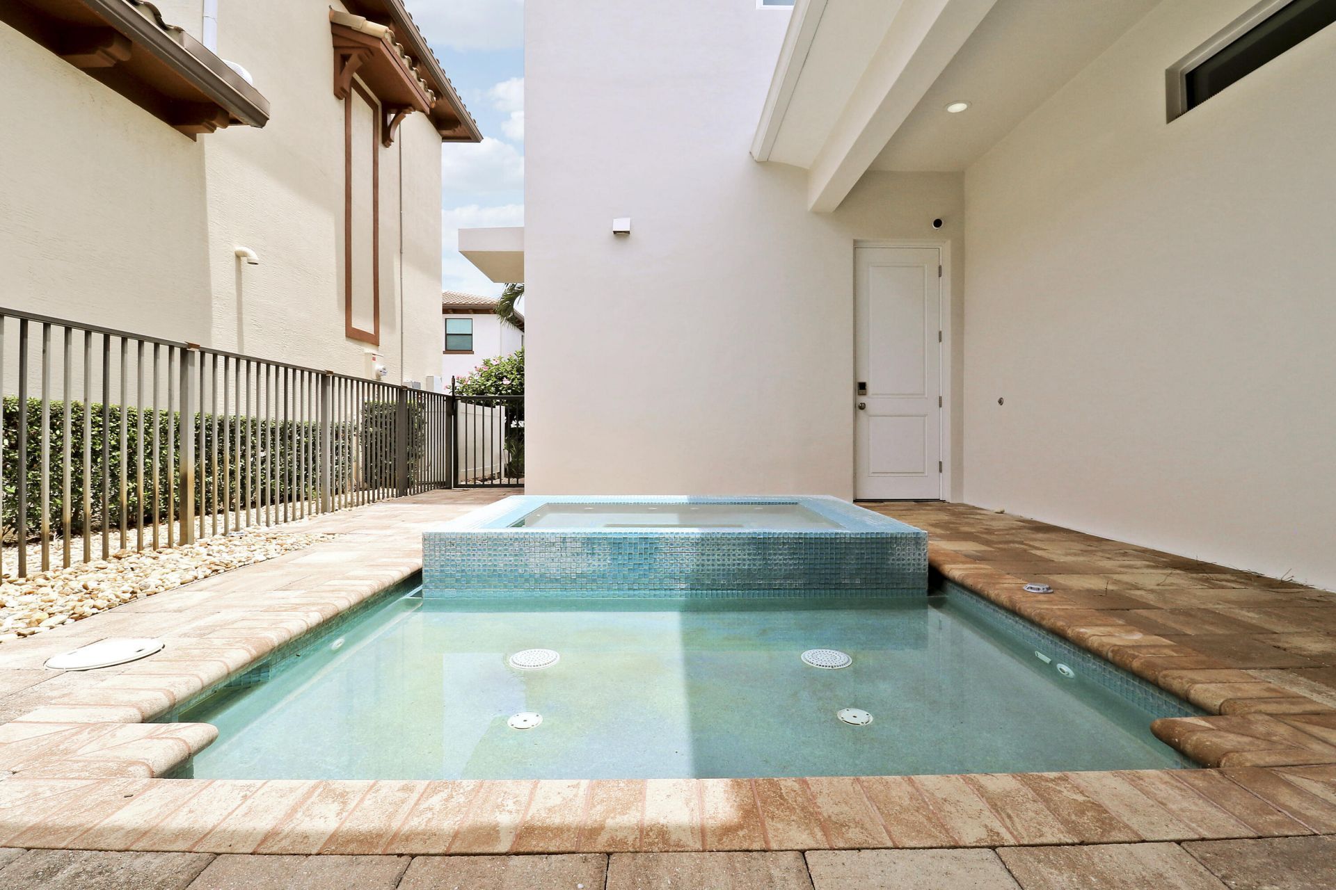 5029 Grandiflora Road, Palm Beach Gardens, FL 33418 Photo