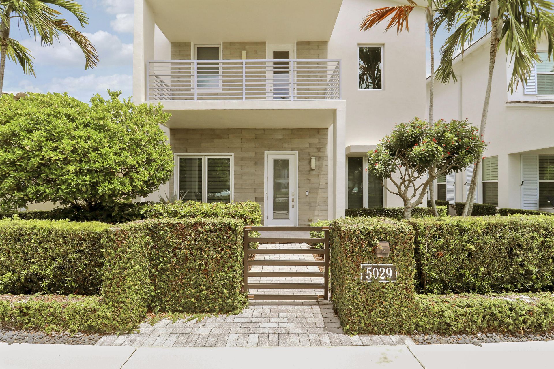 5029 Grandiflora Road, Palm Beach Gardens, FL 33418 Photo