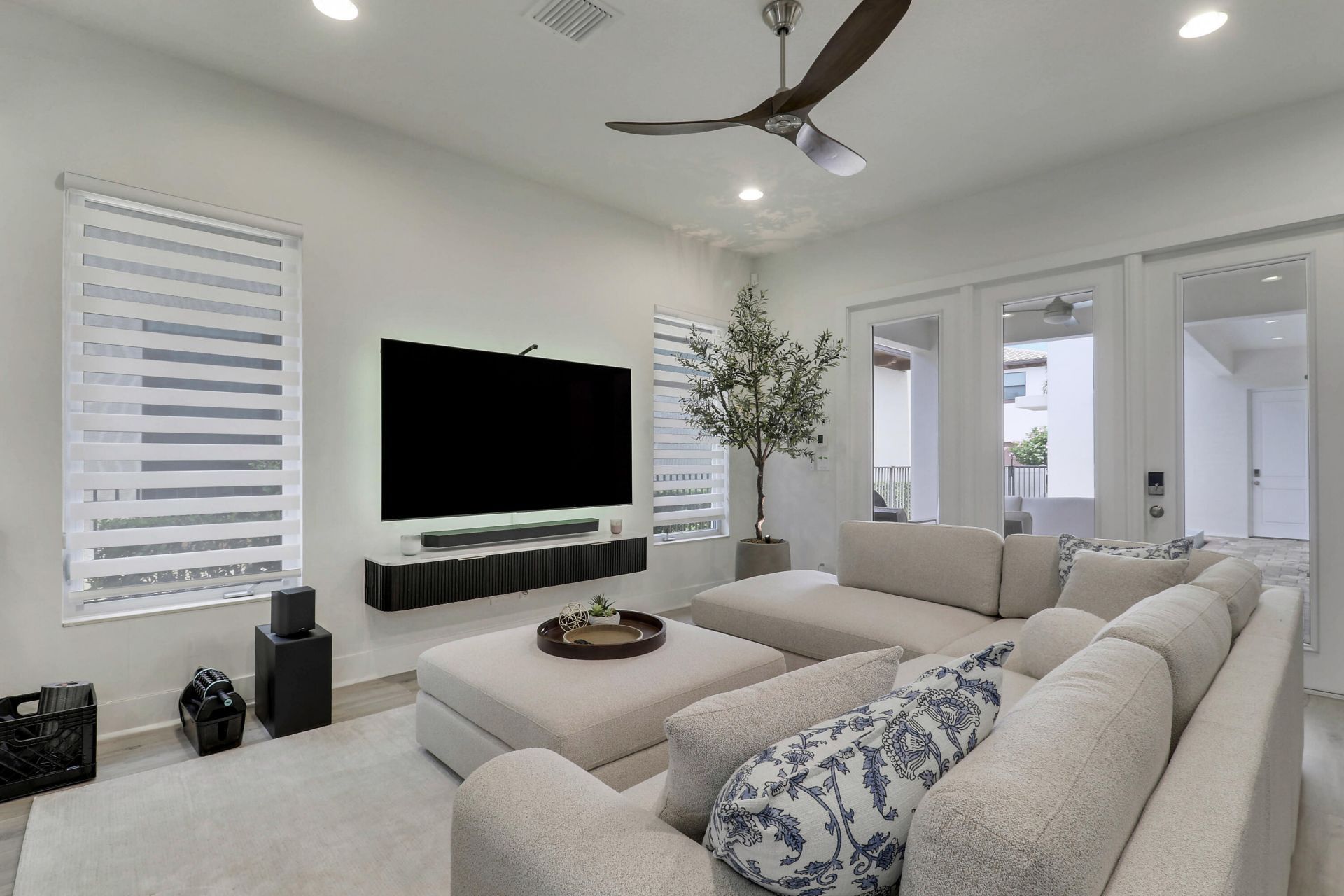 5029 Grandiflora Road, Palm Beach Gardens, FL 33418 Photo