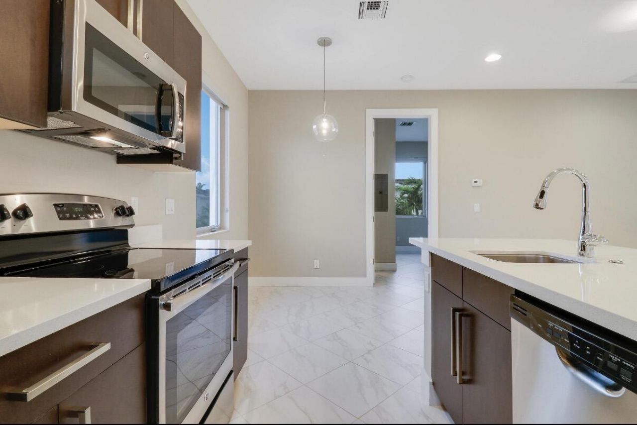 5029 Grandiflora Road, Palm Beach Gardens, FL 33418 Photo