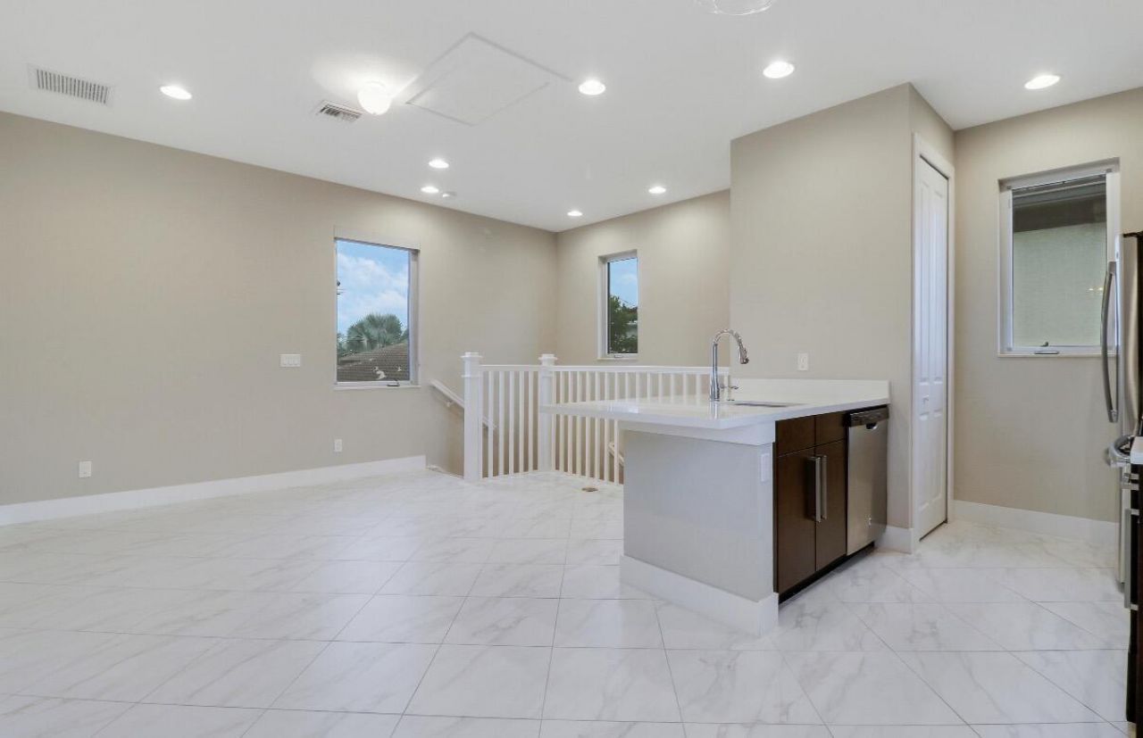5029 Grandiflora Road, Palm Beach Gardens, FL 33418 Photo