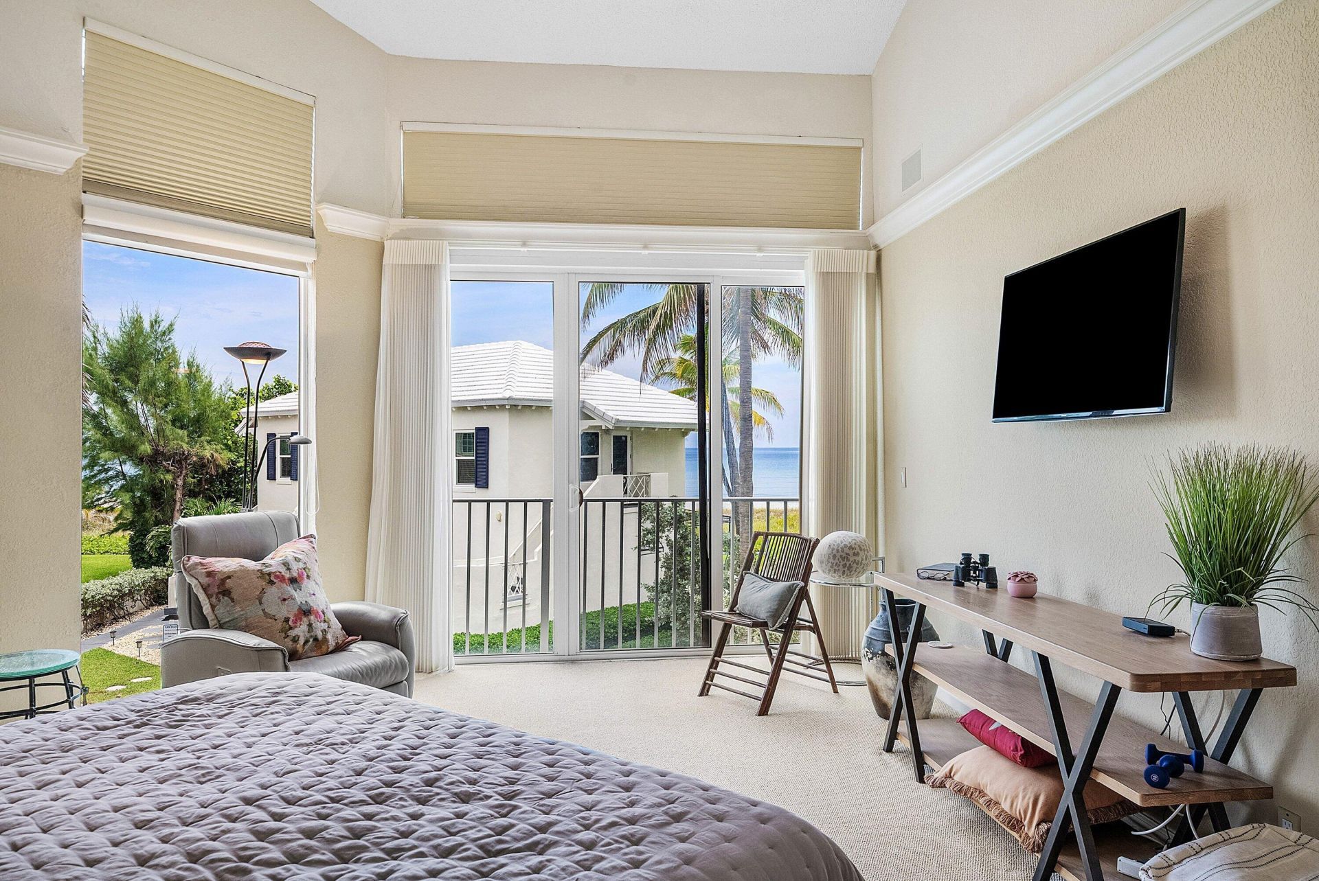 2115 S Ocean Boulevard, Unit 14, Delray Beach, FL 33483 Photo