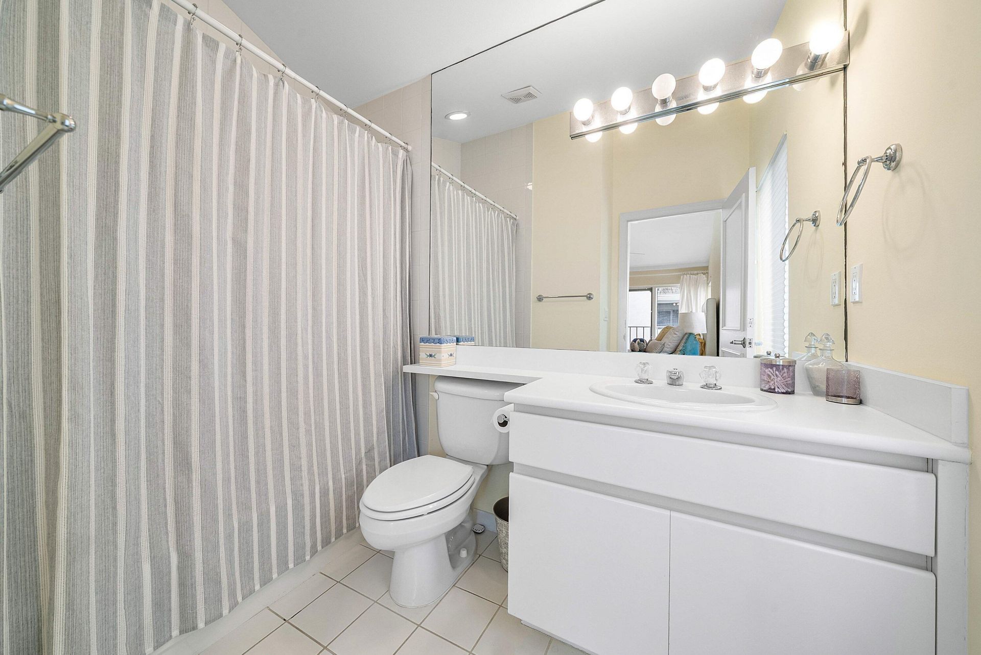 2115 S Ocean Boulevard, Unit 14, Delray Beach, FL 33483 Photo