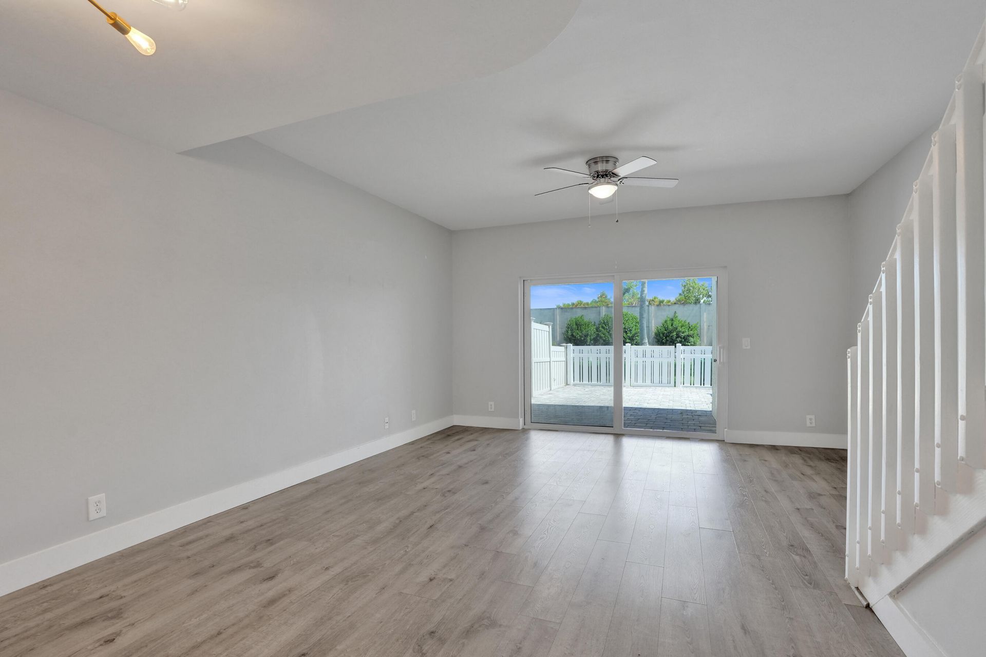 9913 NW 57th Manor, Unit ., Coral Springs, FL 33076 Photo
