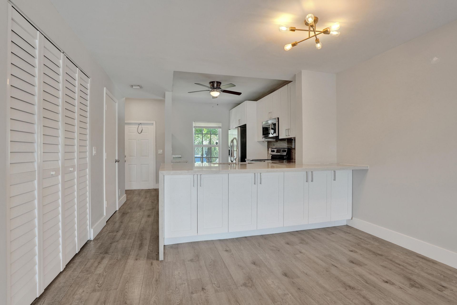 9913 NW 57th Manor, Unit ., Coral Springs, FL 33076 Photo