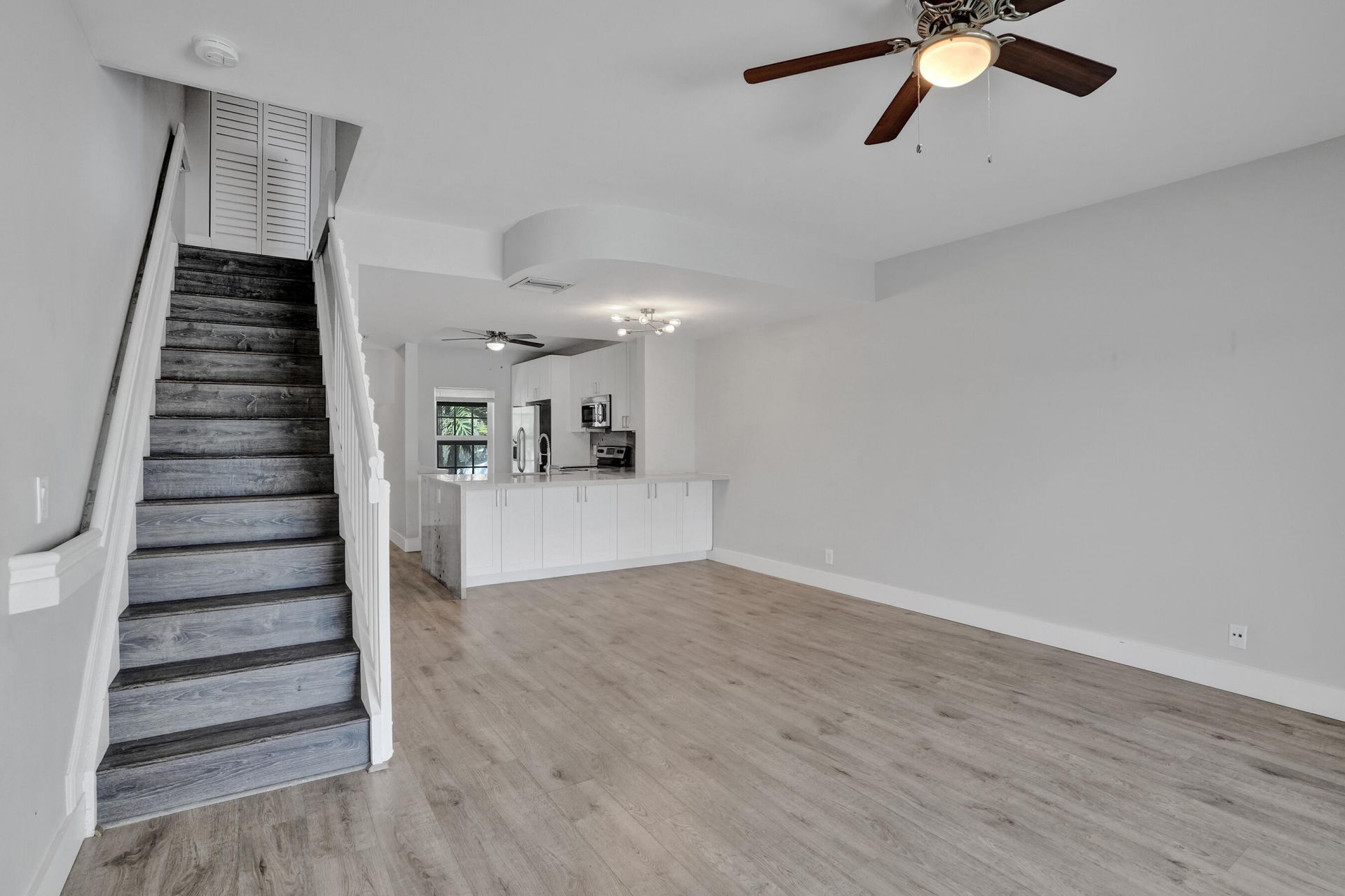 9913 NW 57th Manor, Unit ., Coral Springs, FL 33076 Photo