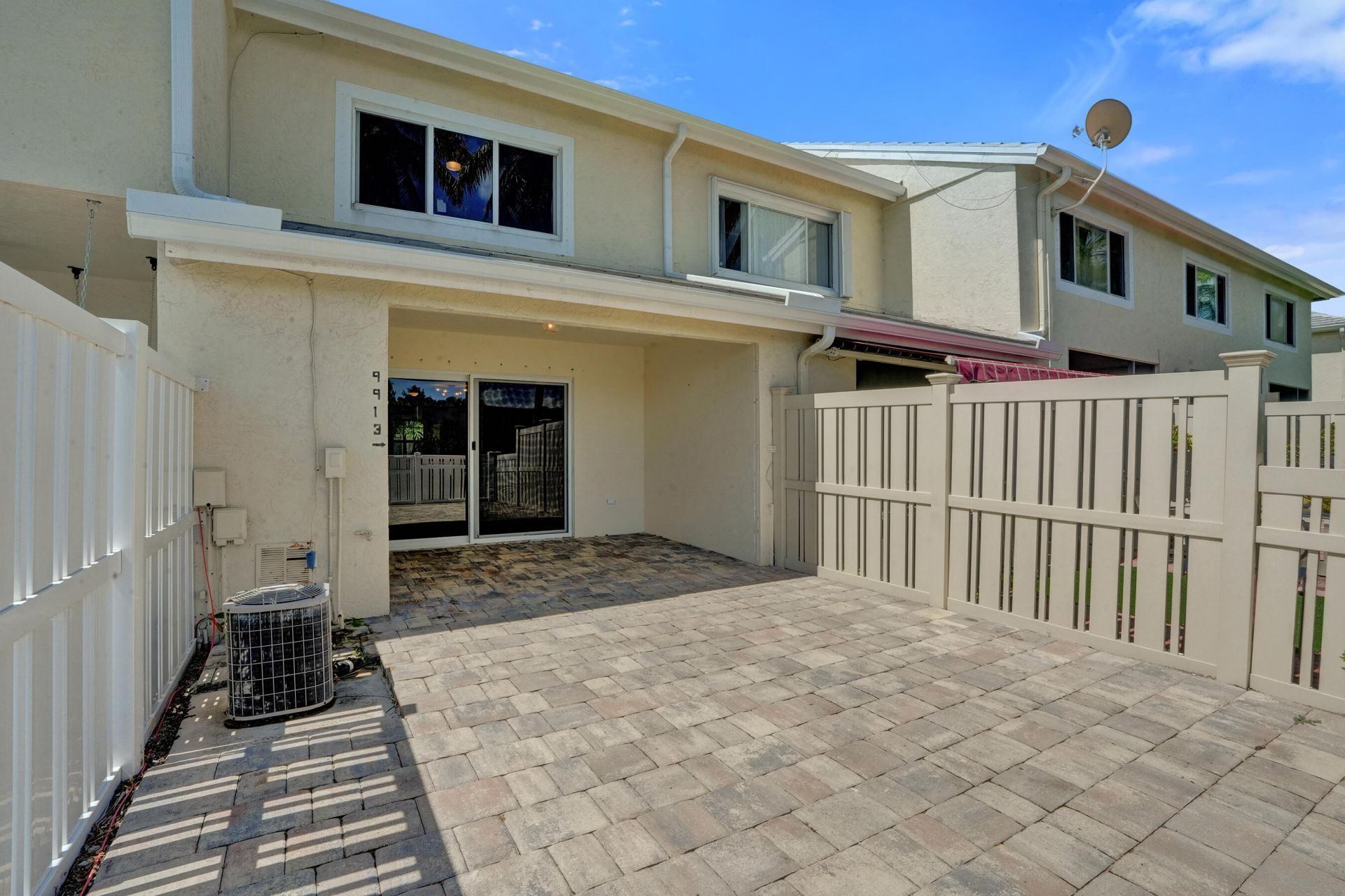 9913 NW 57th Manor, Unit ., Coral Springs, FL 33076 Photo
