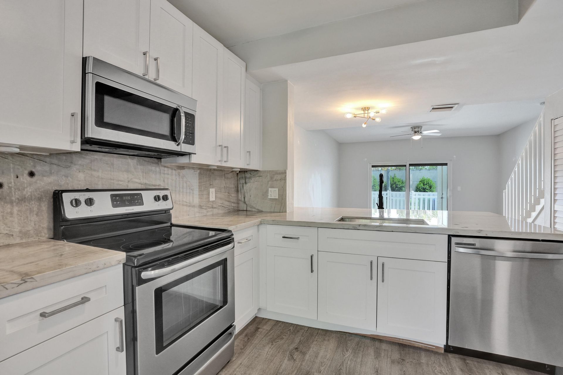 9913 NW 57th Manor, Unit ., Coral Springs, FL 33076 Photo