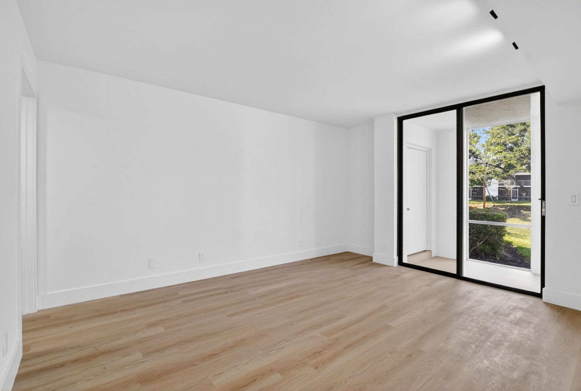 100 W Hidden Valley Boulevard, Unit 502, Boca Raton, FL 33487 Photo