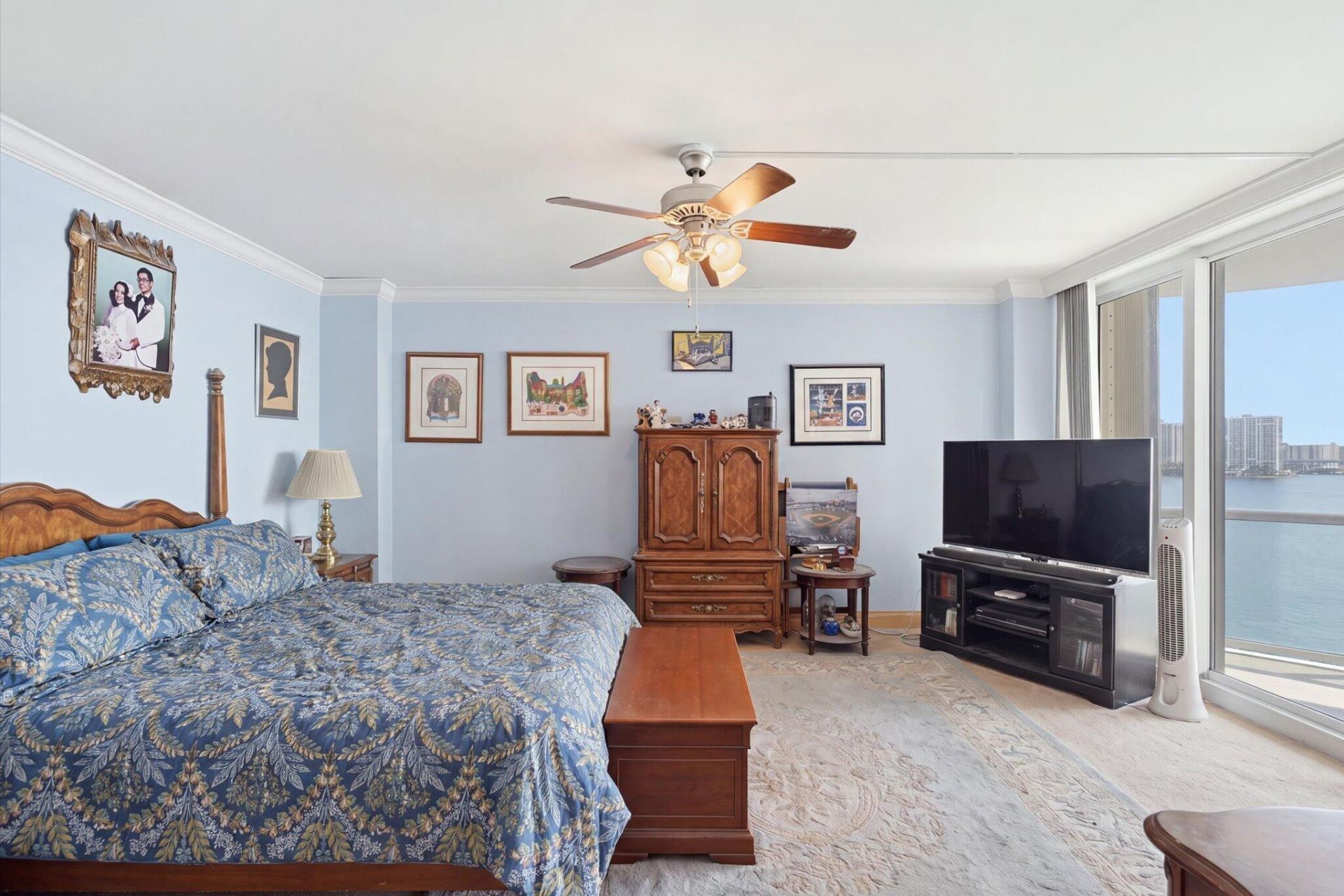 7000 W Island Boulevard, Unit 907, Aventura, FL 33160 Photo