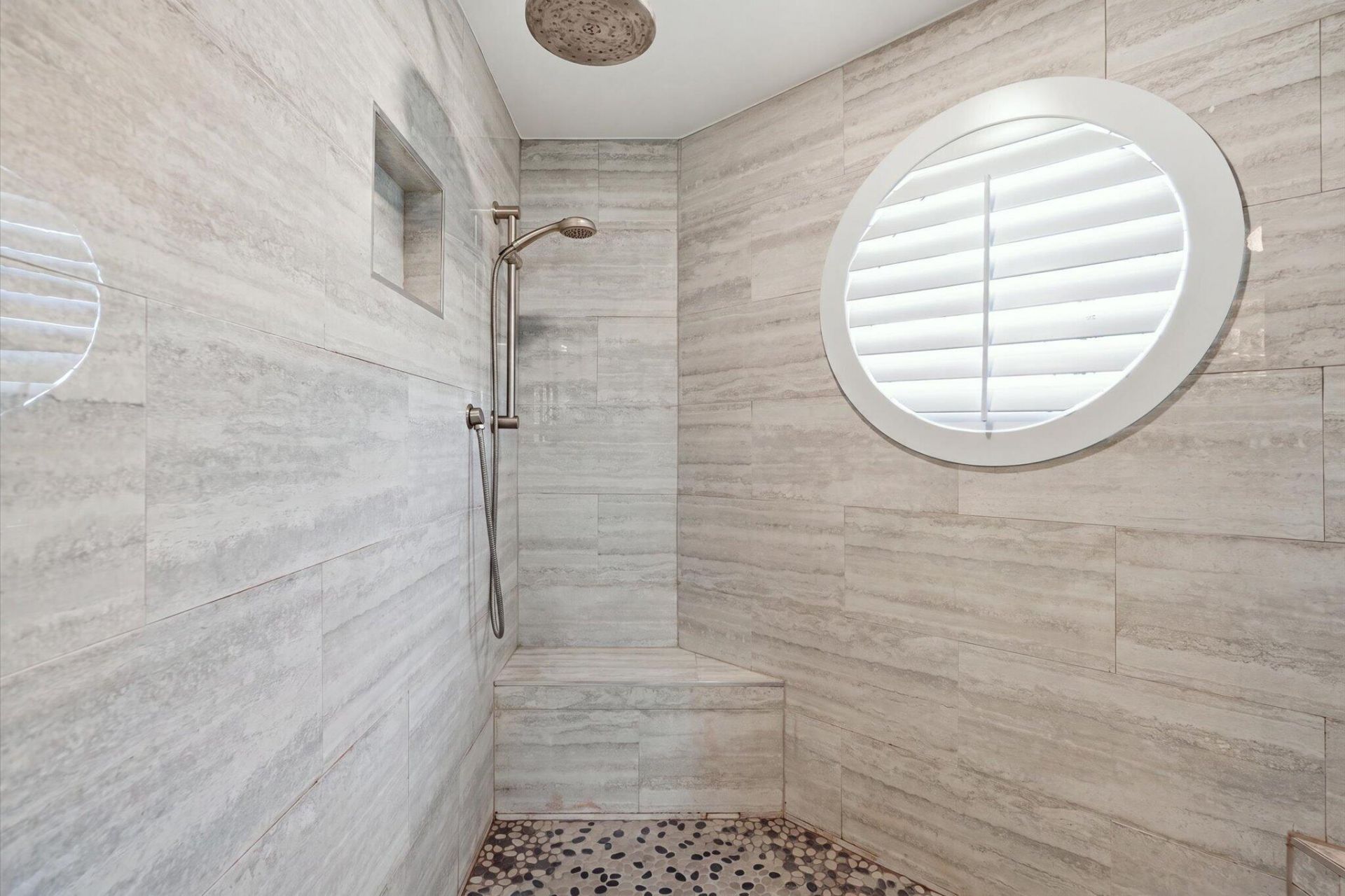 7000 W Island Boulevard, Unit 907, Aventura, FL 33160 Photo