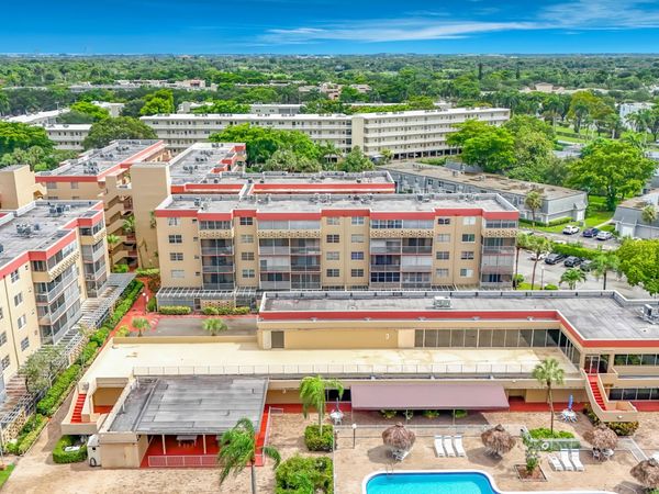 410 NW 68th Avenue, Unit 301, Plantation, FL 33317