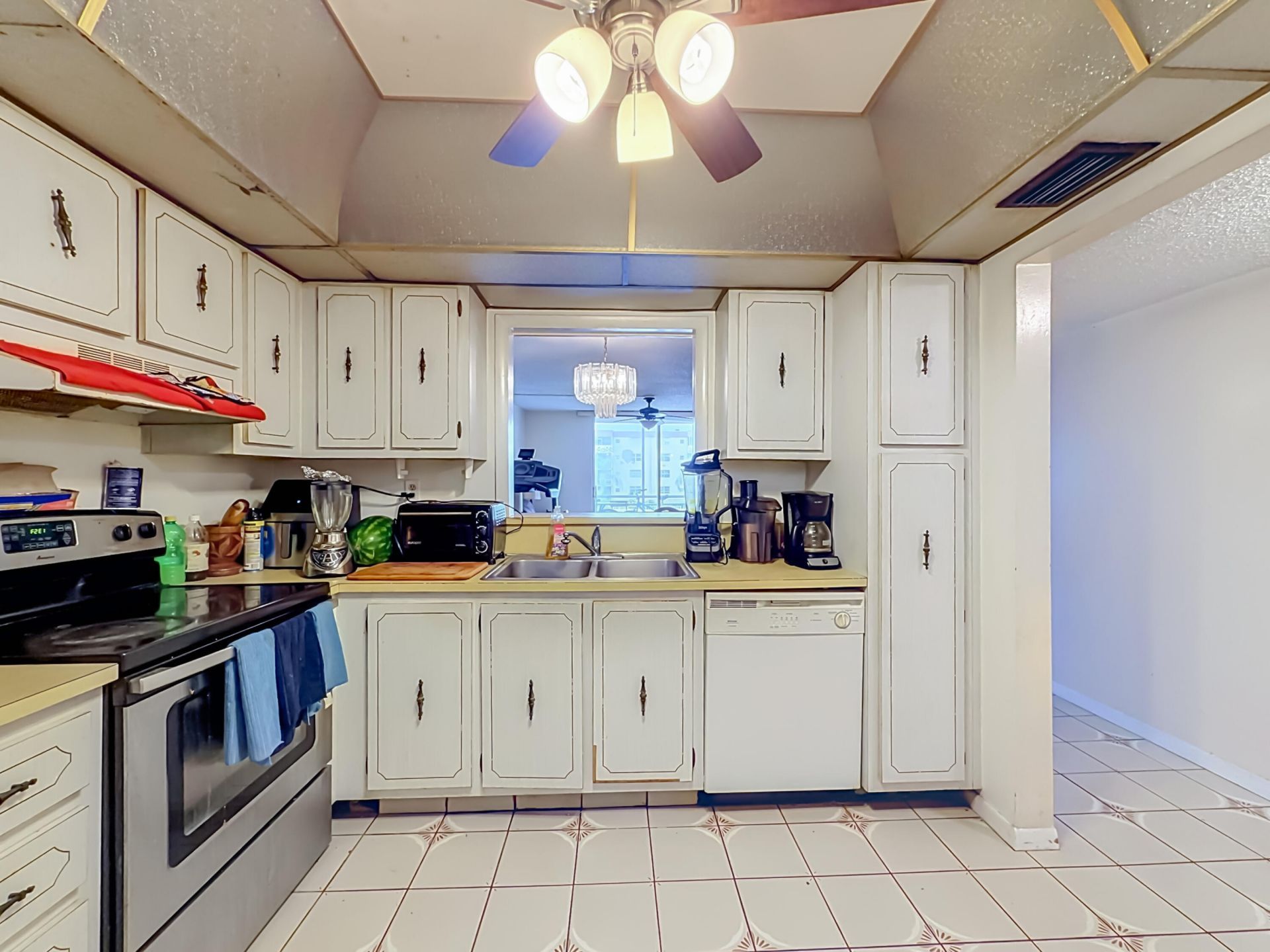 410 NW 68th Avenue, Unit 301, Plantation, FL 33317 Photo