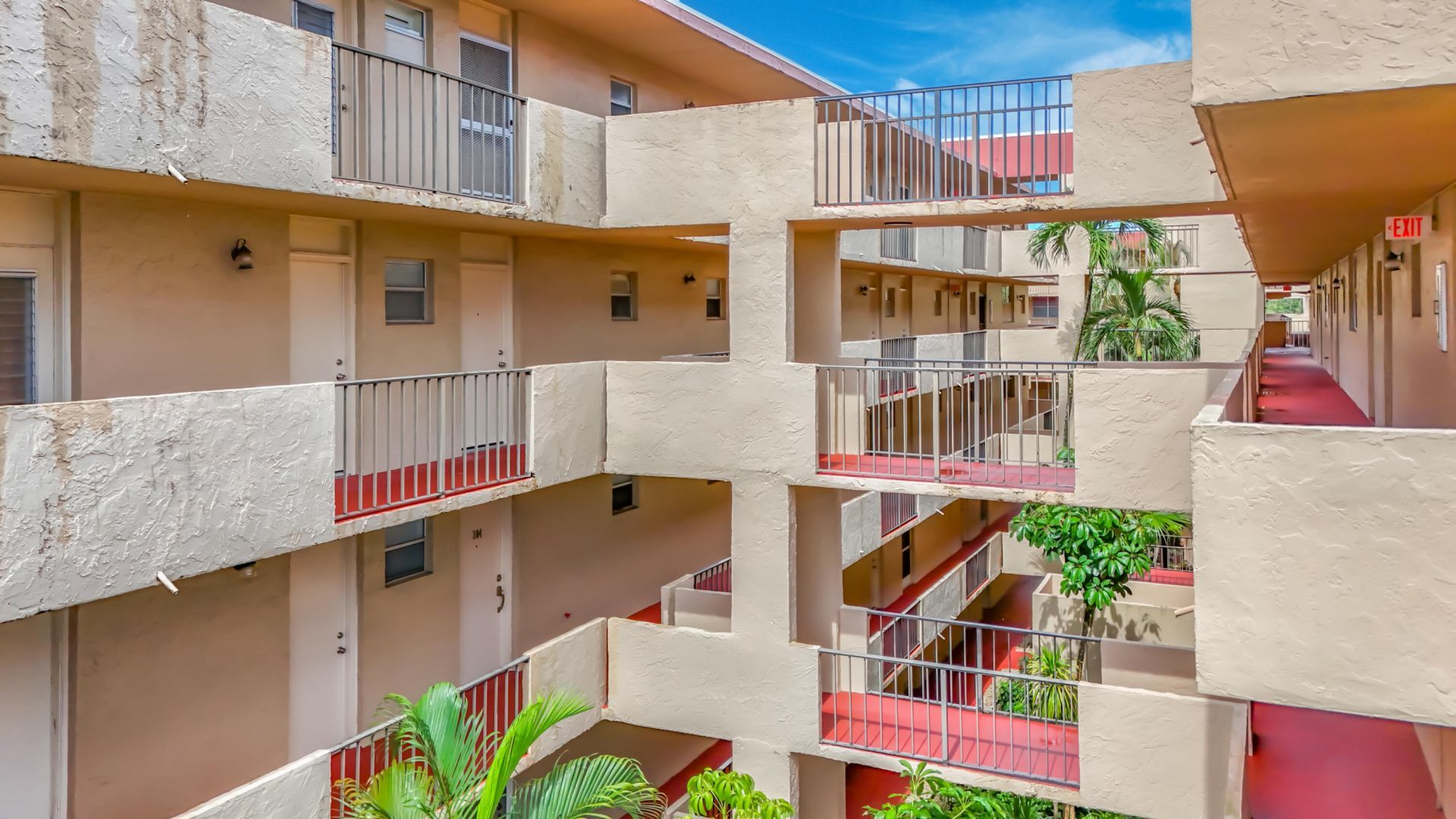 410 NW 68th Avenue, Unit 301, Plantation, FL 33317 Photo
