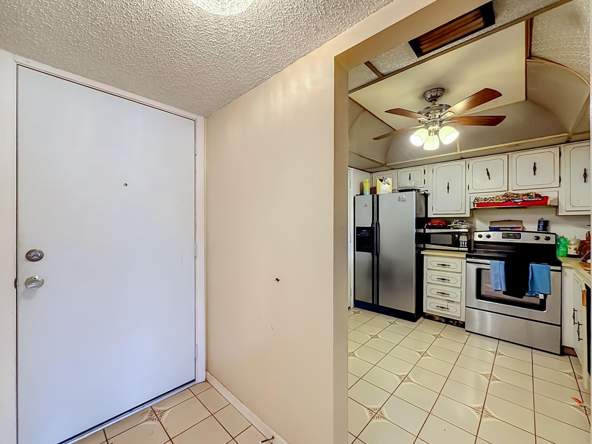 410 NW 68th Avenue, Unit 301, Plantation, FL 33317 Photo
