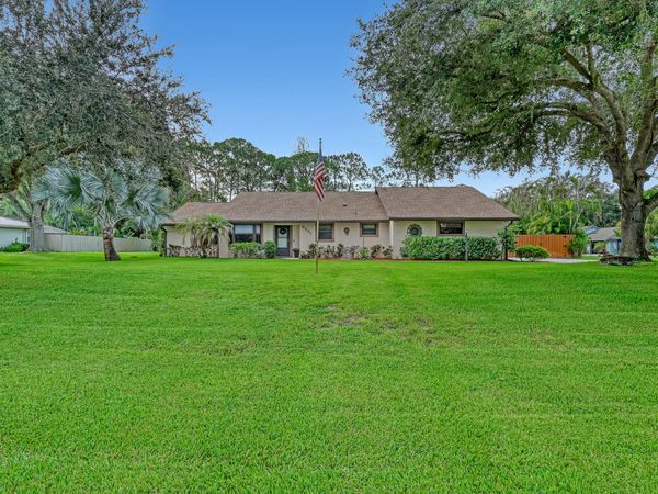 8581 SW 17TH Avenue, Stuart, FL 34997