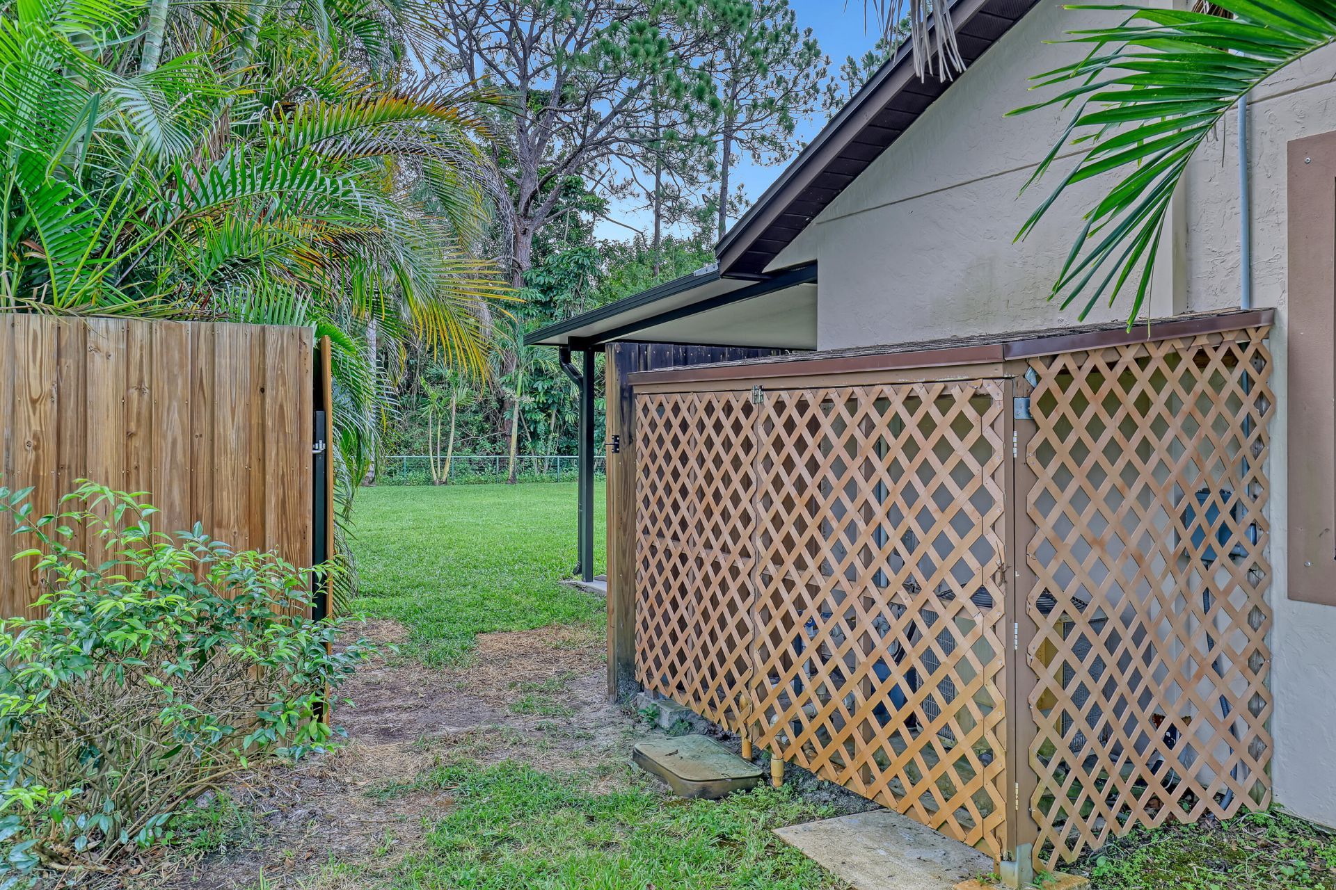 8581 SW 17th Avenue, Stuart, FL 34997 Photo