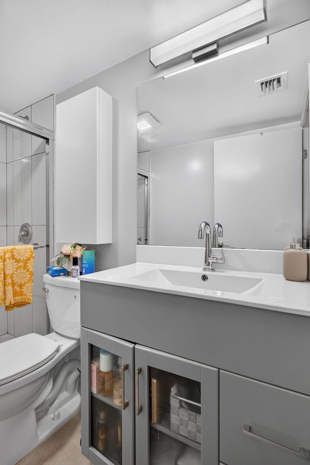 3301 NW 47th Terrace, Unit 308, Lauderdale Lakes, FL 33319 Photo
