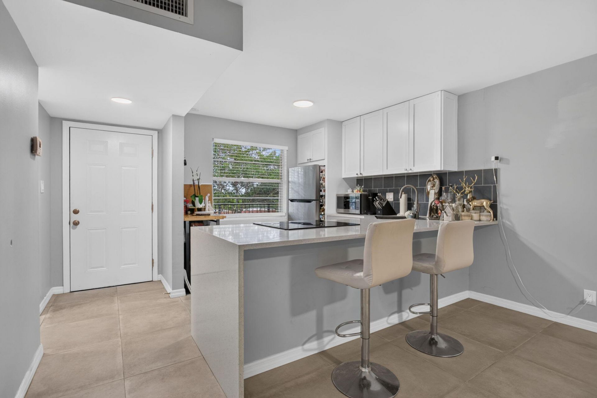 3301 NW 47th Terrace, Unit 308, Lauderdale Lakes, FL 33319 Photo